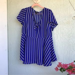 🦄 Torrid Blue, black and white striped baby doll blouse